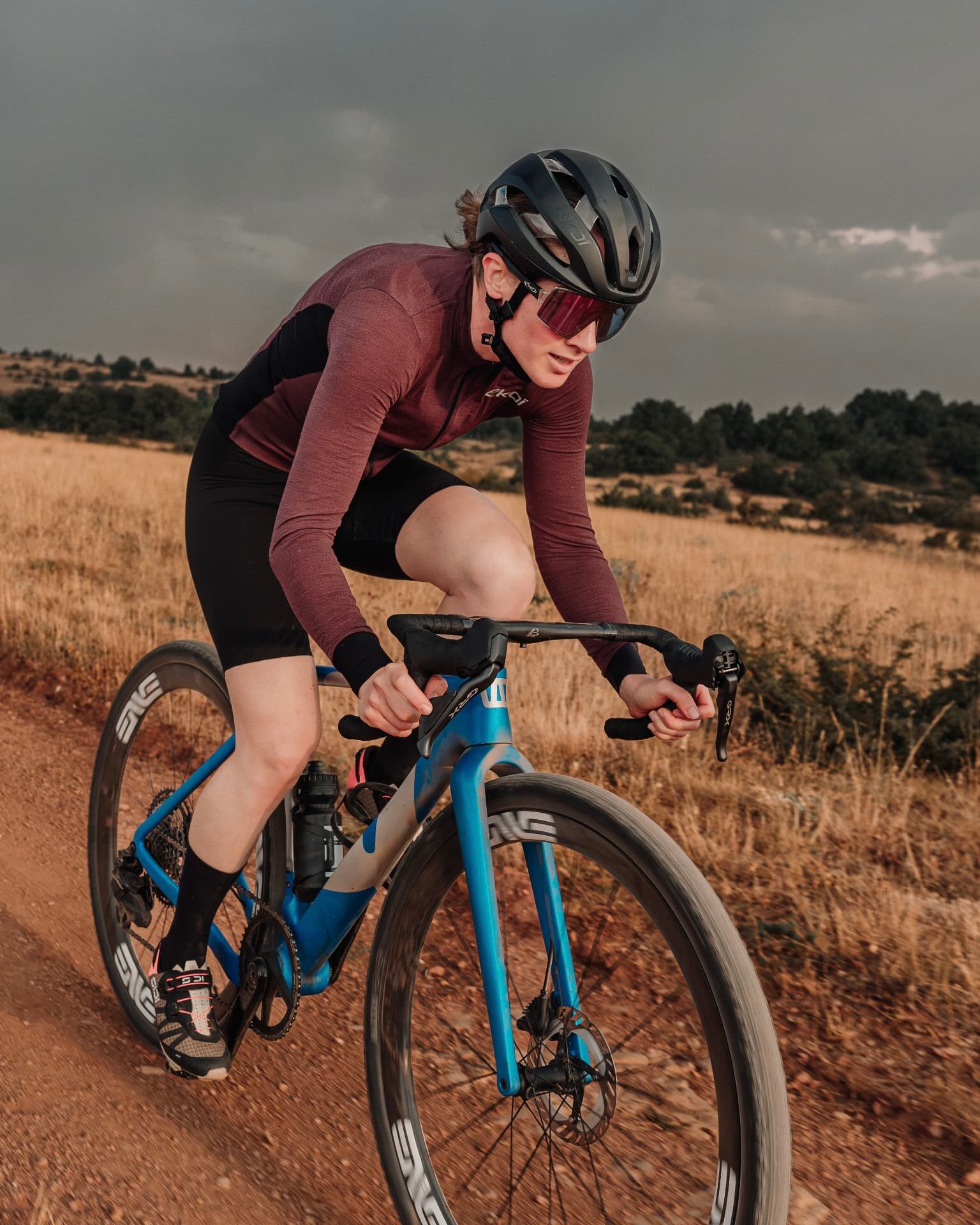 Cycliste sur un Wish One SUB 2.1